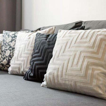 Nowogrodzka Grey Apartment Warsaw Ngoại thất bức ảnh