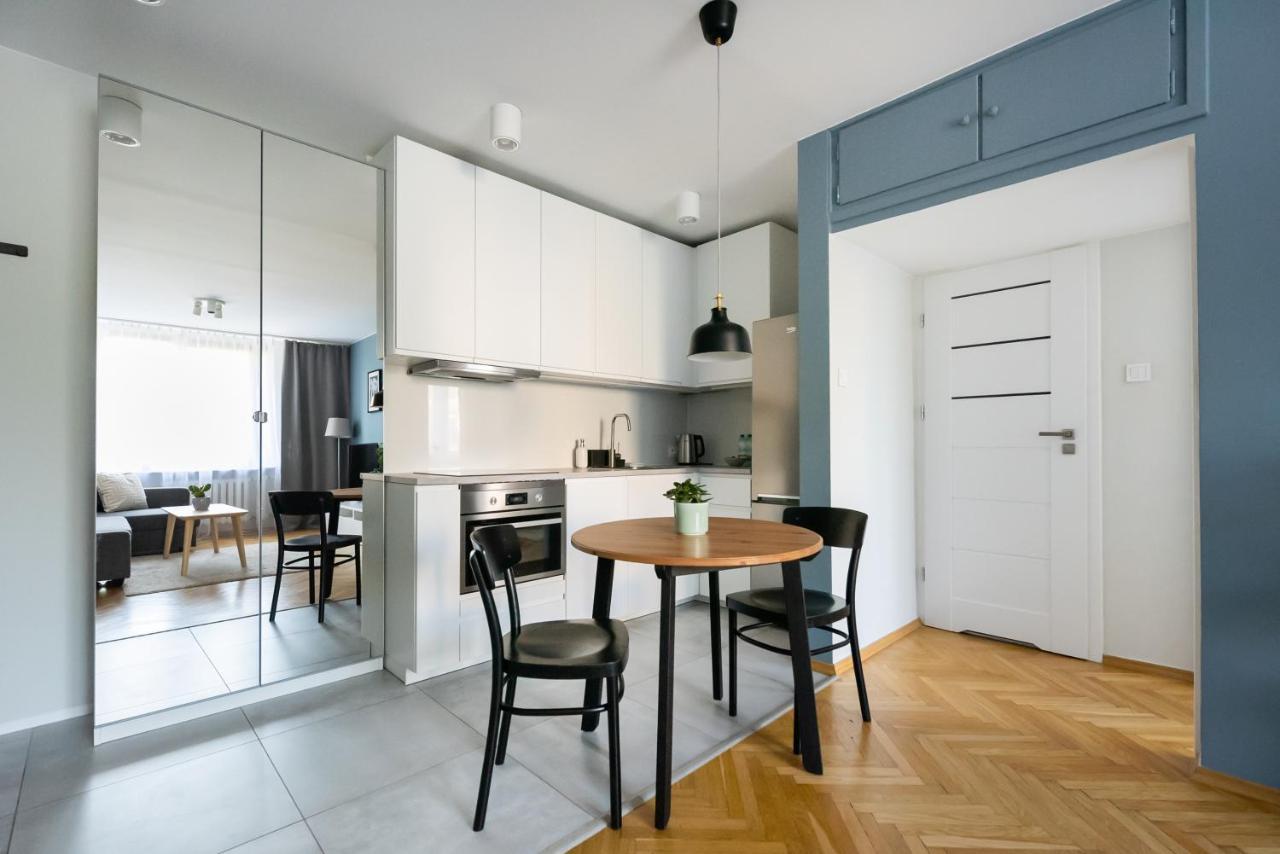 Nowogrodzka Grey Apartment Warsaw Ngoại thất bức ảnh