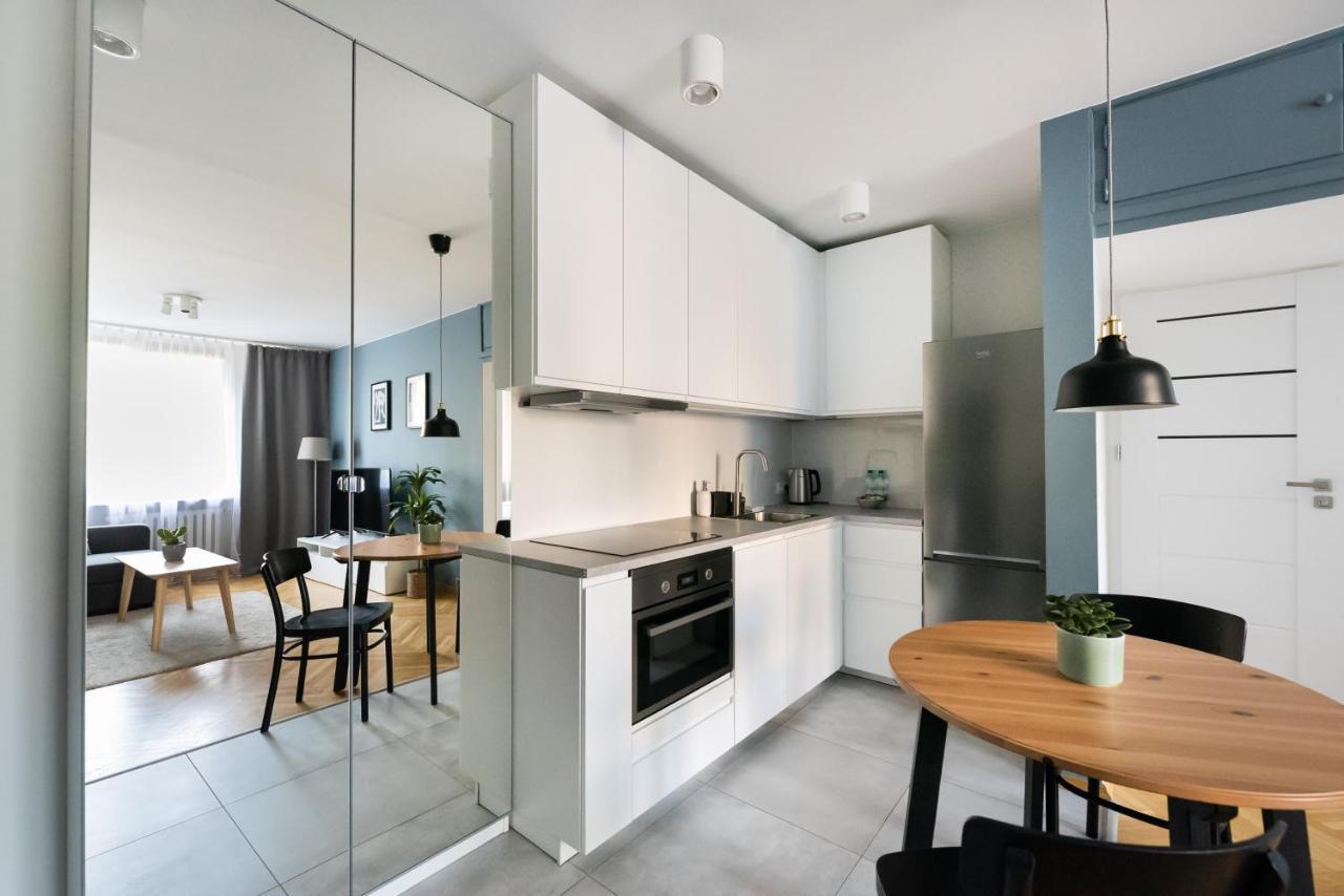 Nowogrodzka Grey Apartment Warsaw Ngoại thất bức ảnh