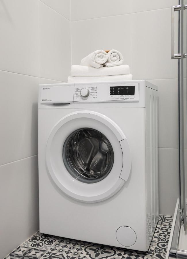 Nowogrodzka Grey Apartment Warsaw Ngoại thất bức ảnh